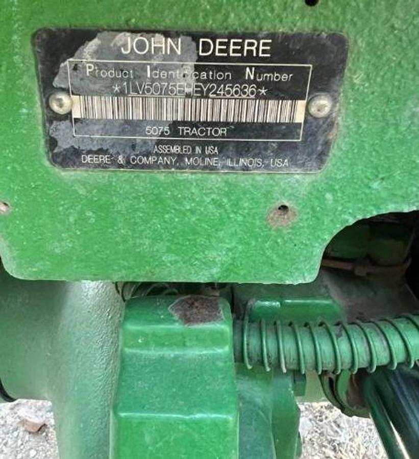 Used 2014 JOHN DEERE 5075E