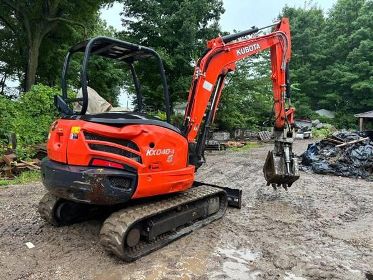 Used Kubota KX040-4