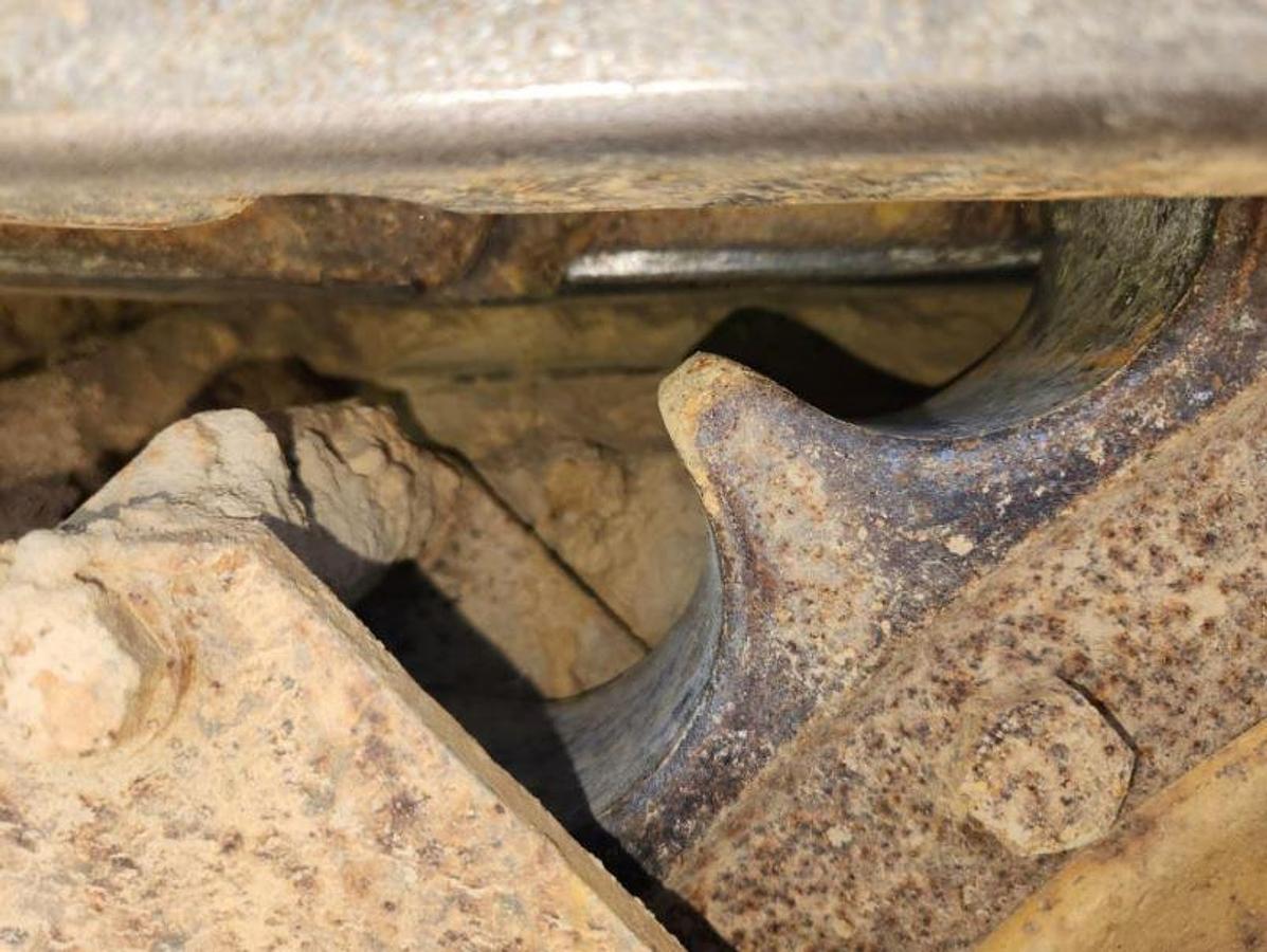 Used 2003 Caterpillar 953C Track Loader