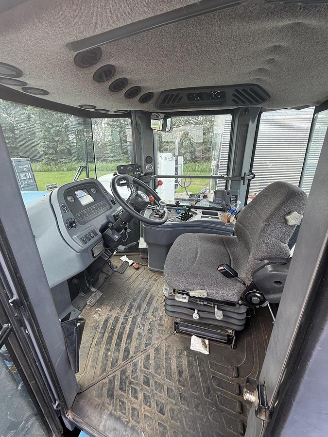 Used 1997 New Holland 9682