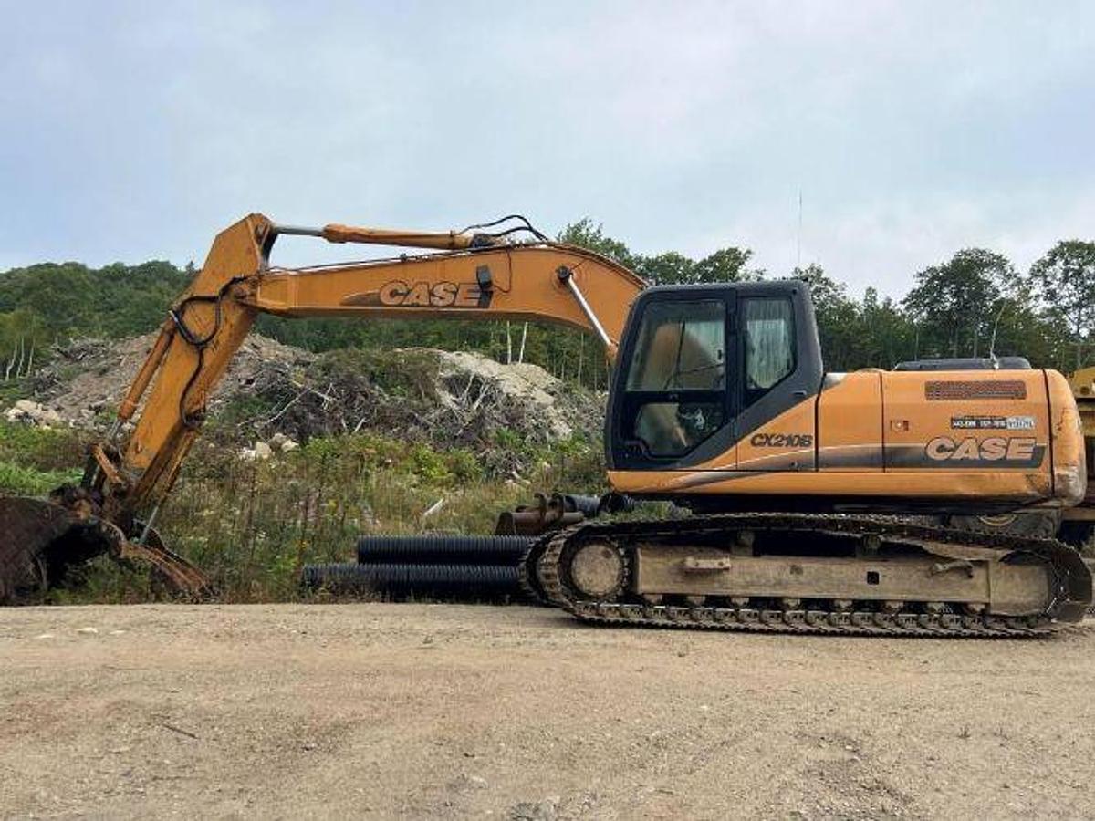 Used 2007 CASE CX210B