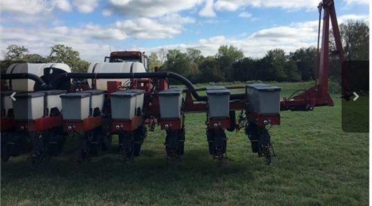 Used 2003 Case IH 1200