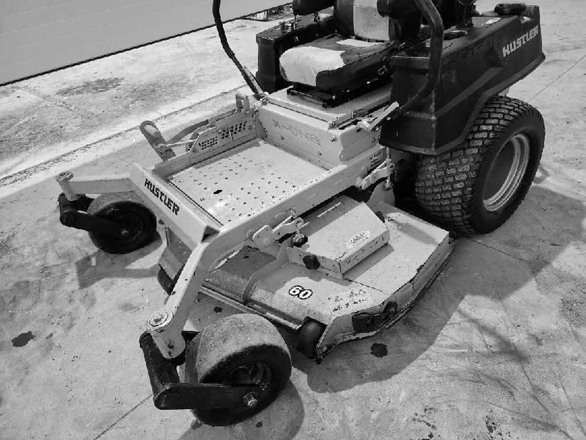 Used 2000 Hustler Rear Discharge Mower