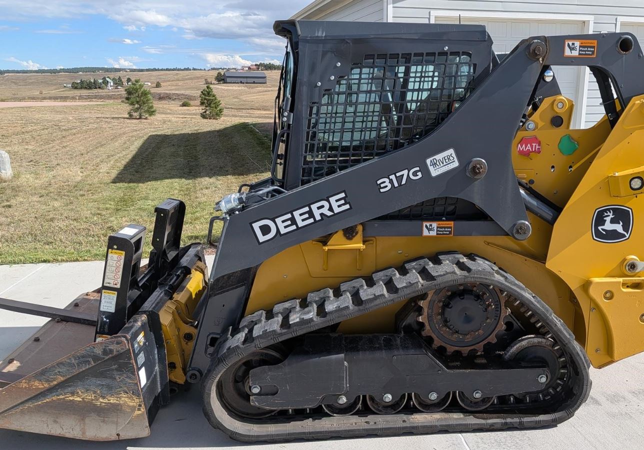 Used 2019 John Deere 317G