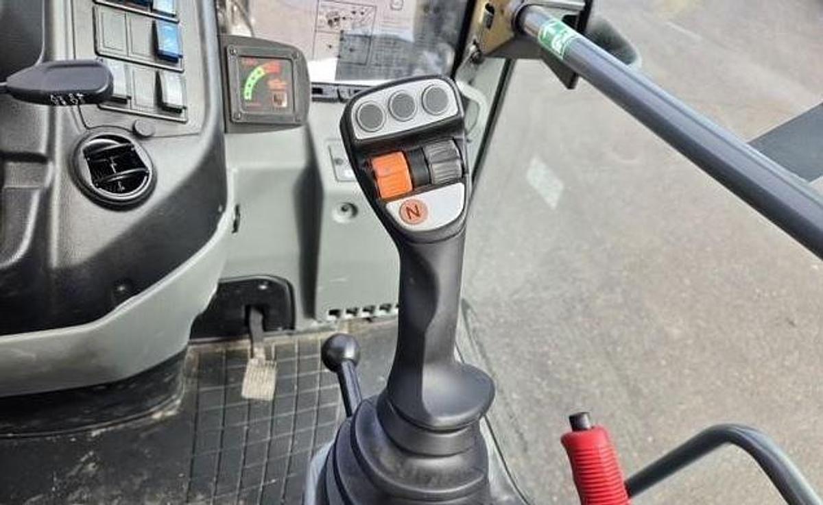 Used 2024 WACKER NEUSON 8085T Wheel Loader