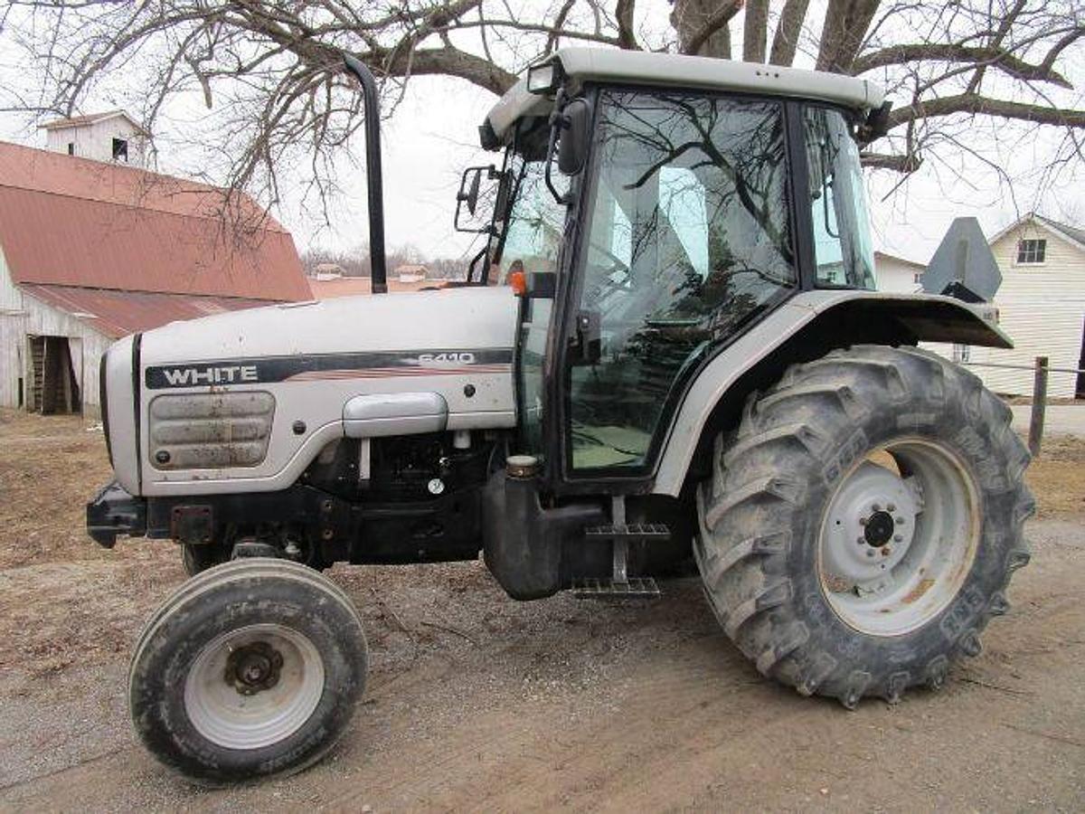 Used 1999 WHITE 6410
