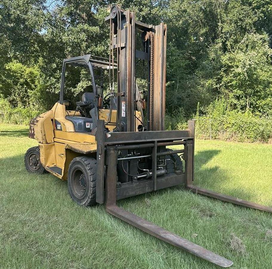 Used 2016 CATERPILLAR DP70N Forklift