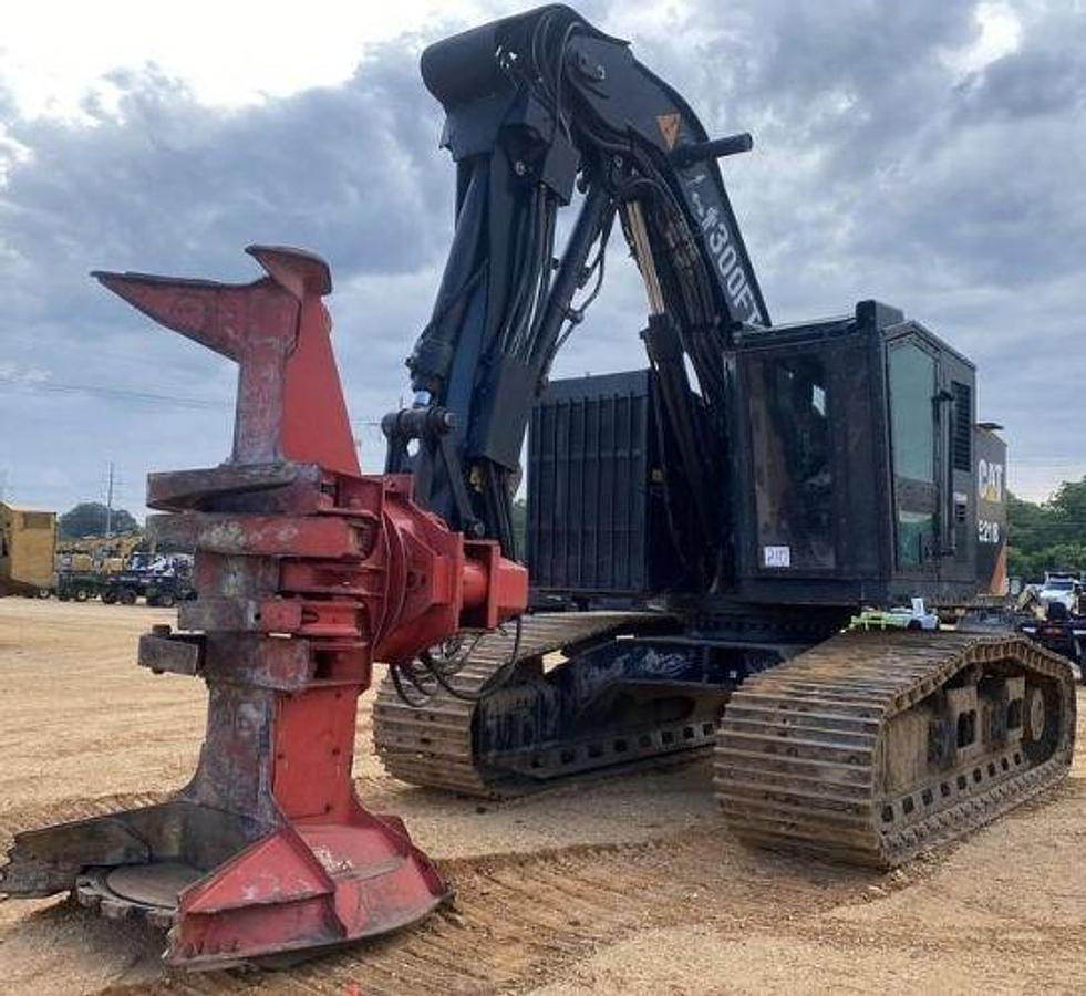 Used 2018 CATERPILLAR 521B