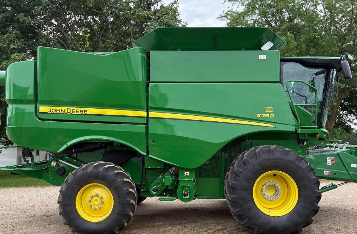 Used 2021 John Deere S760