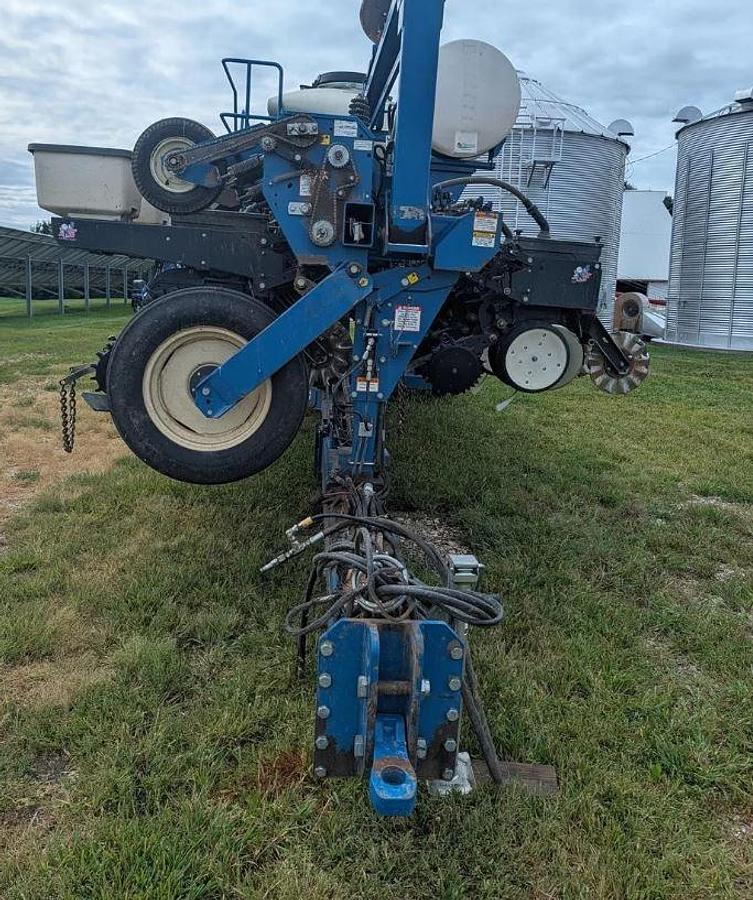 Used 2011 Kinze 3600asd Tractor