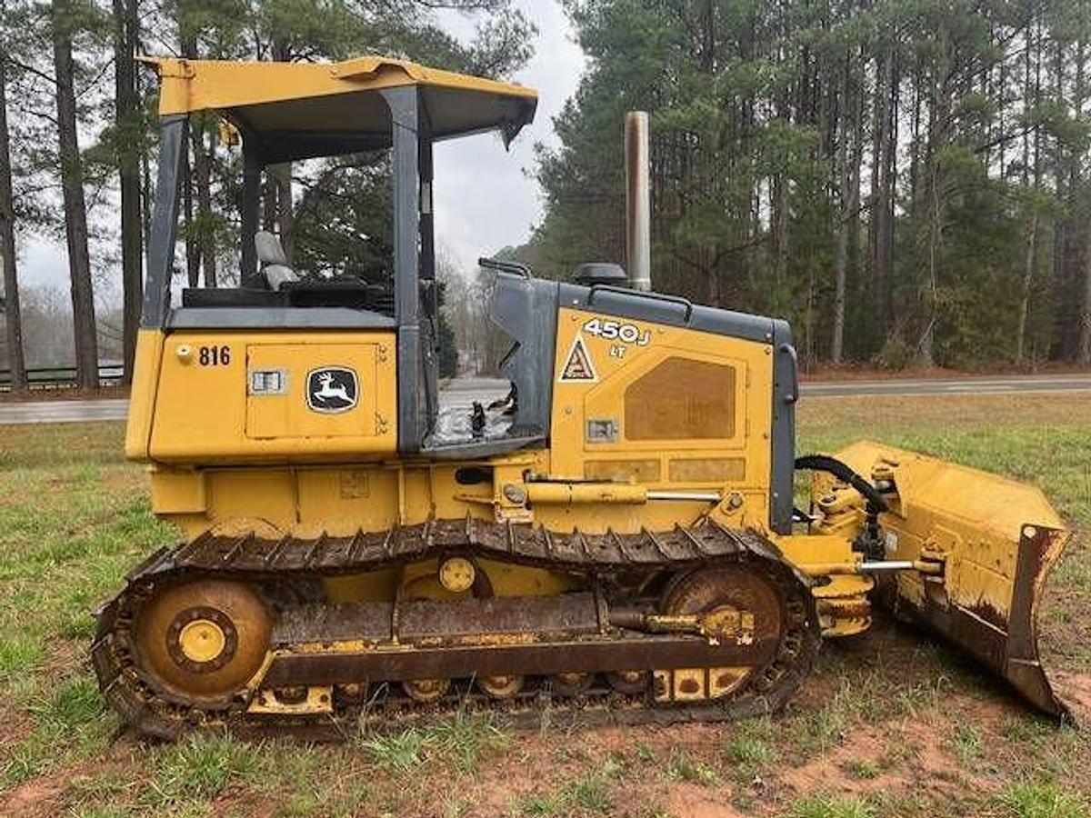 Used 2010 JOHN DEERE 450J