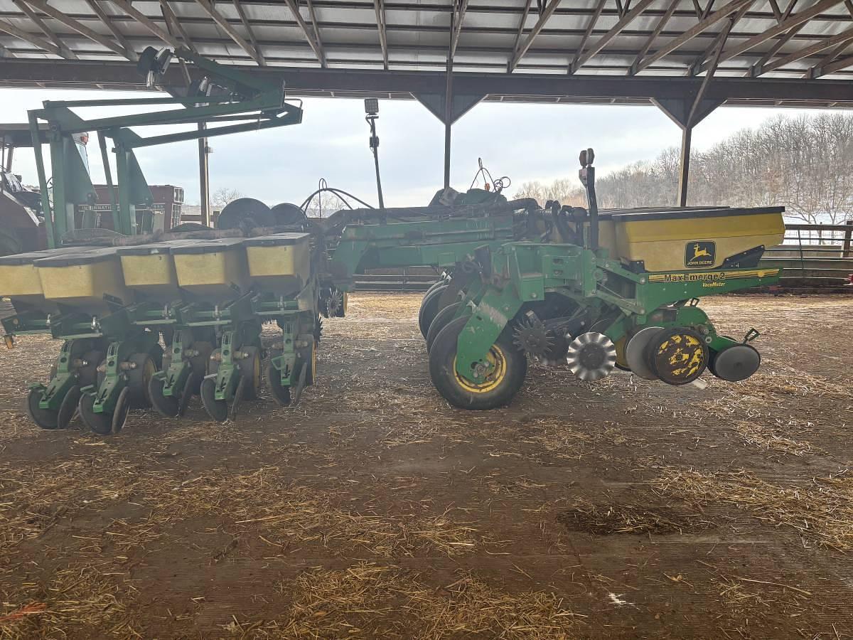 Used 1997 John Deere 1780 12-23 row Conservation Planter