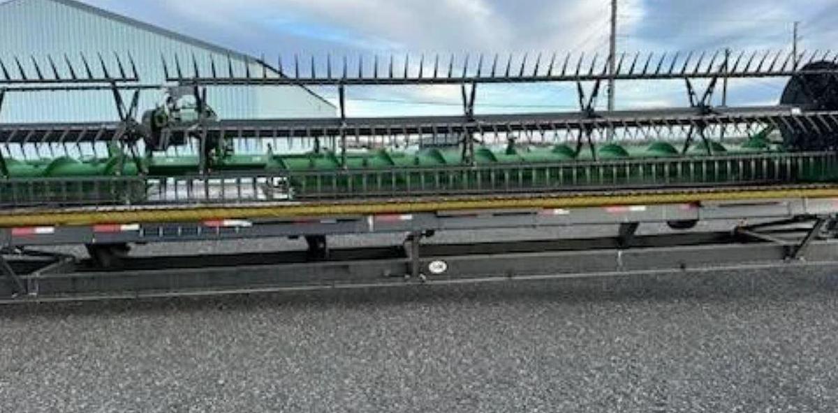 Used 2023 John Deere HD50R With J&M TB-7000 HD Header Cart