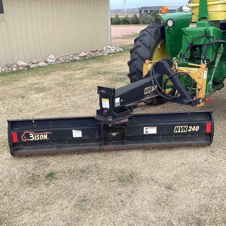 Used 1970 John Deere 2520