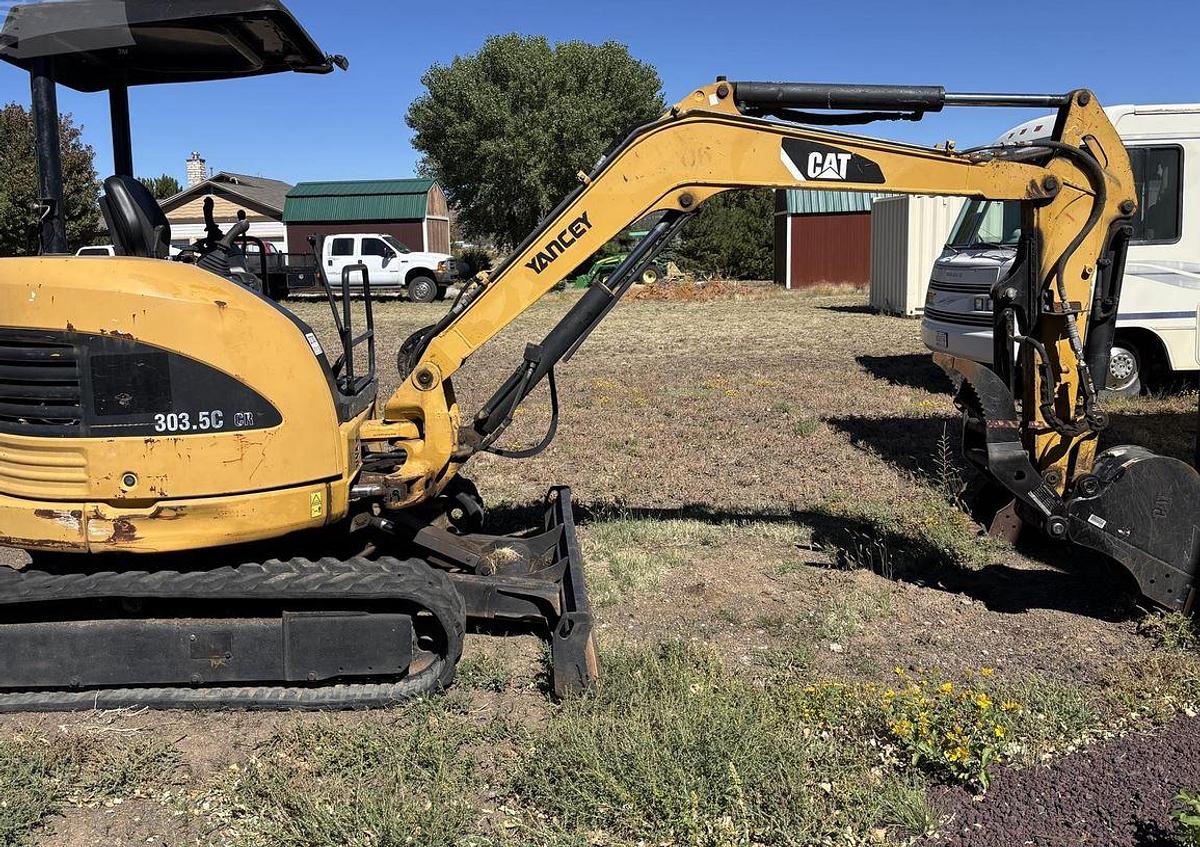 Used 2017 CATERPILLAR 303.5C Excavator