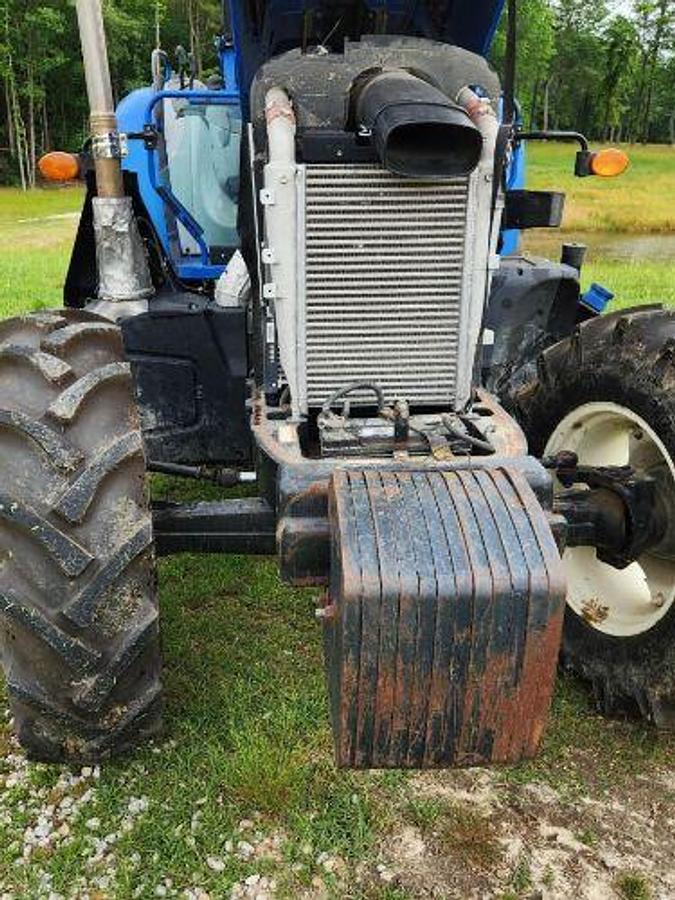 Used 2017 NEW HOLLAND TS6 110