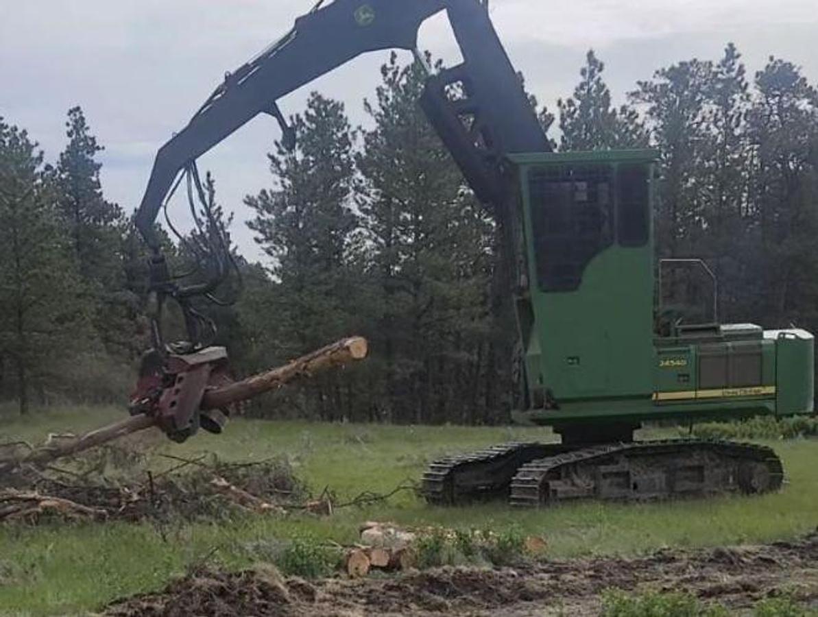 Used 2009 JOHN DEERE 2454D