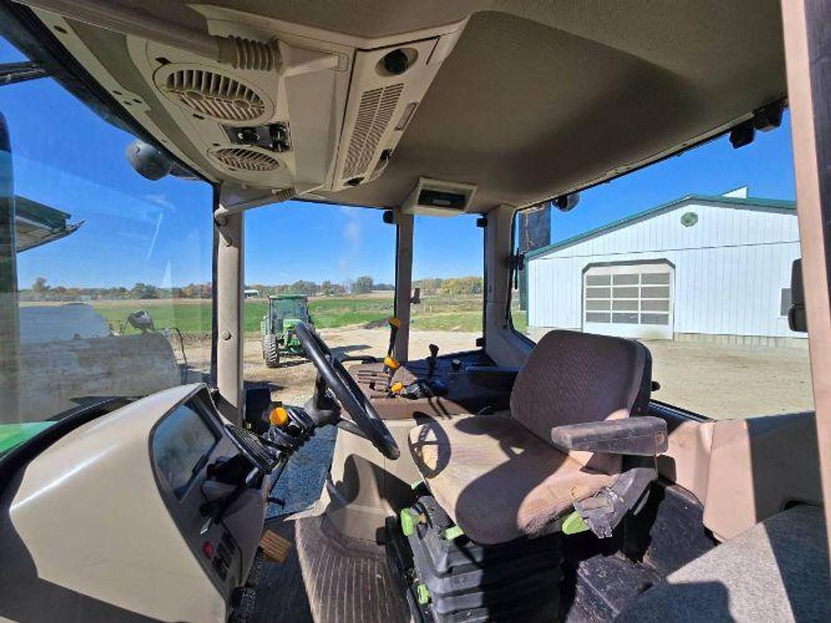 Used 2006 JOHN DEERE 6415 Tractor