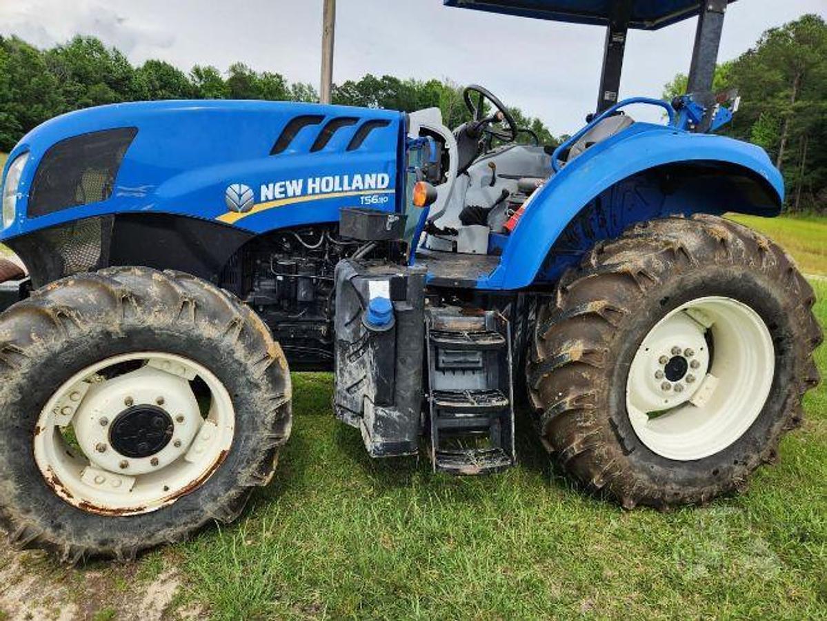 Used 2017 NEW HOLLAND TS6 110