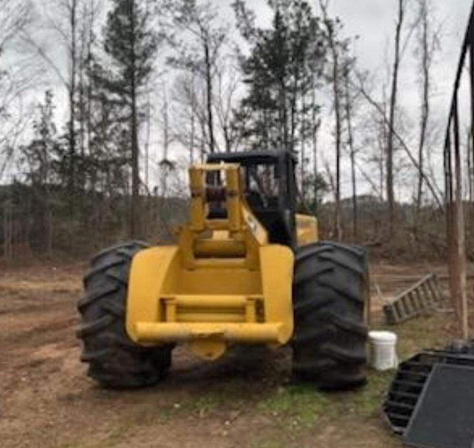 Used 1983 John Deere 640
