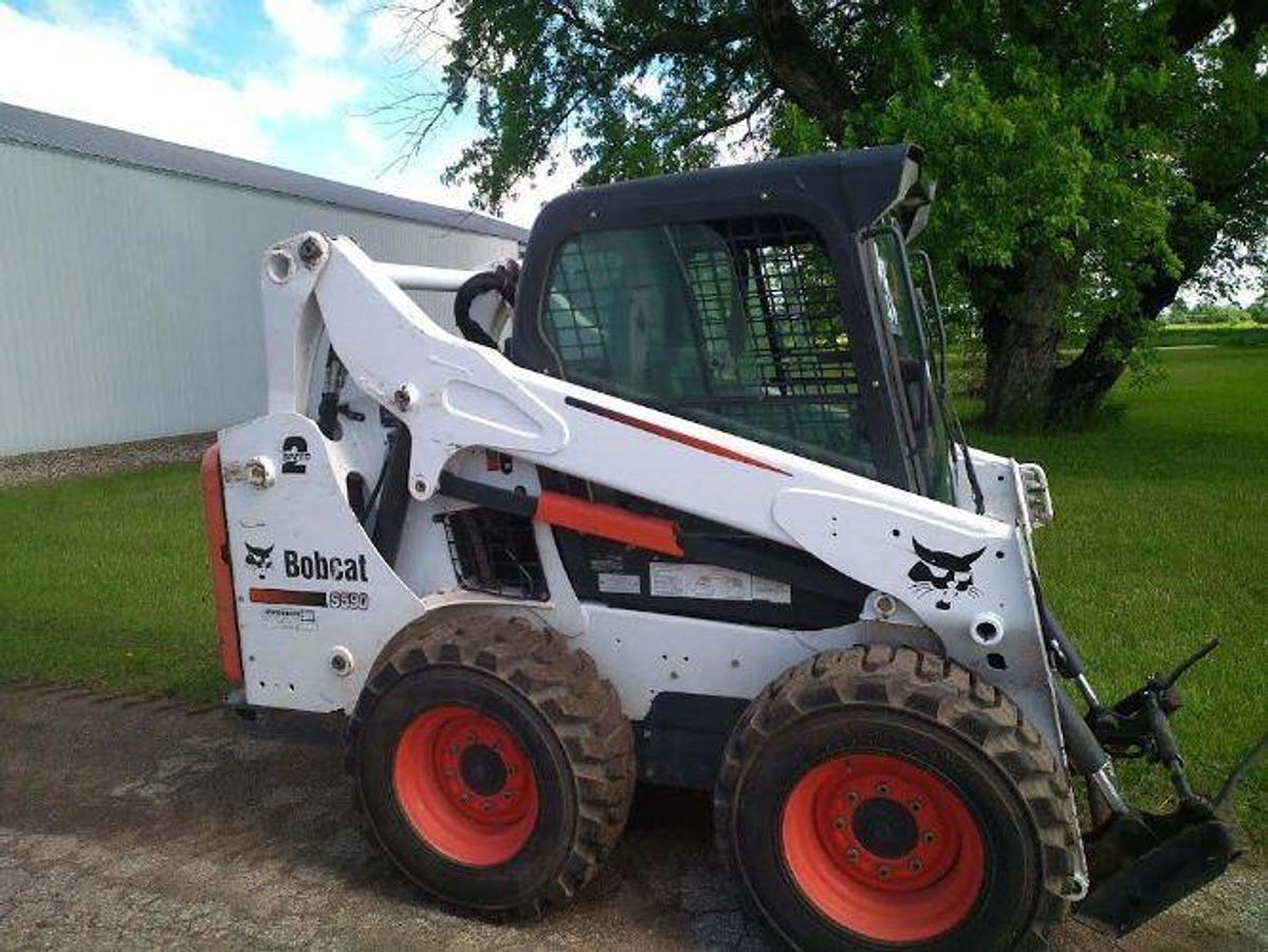 Used 2014 Bobcat S590