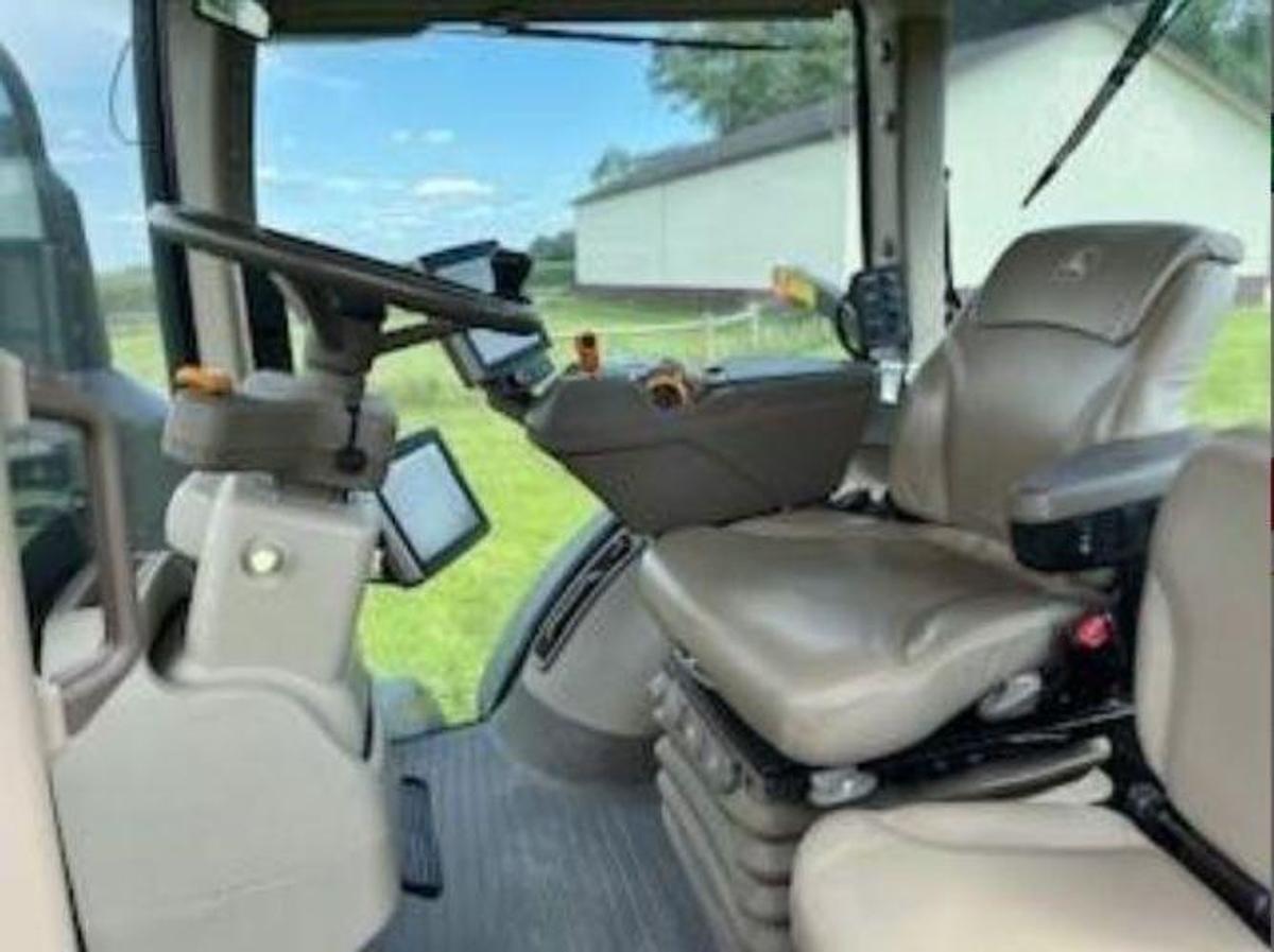 Used 2014 JOHN DEERE 8270R