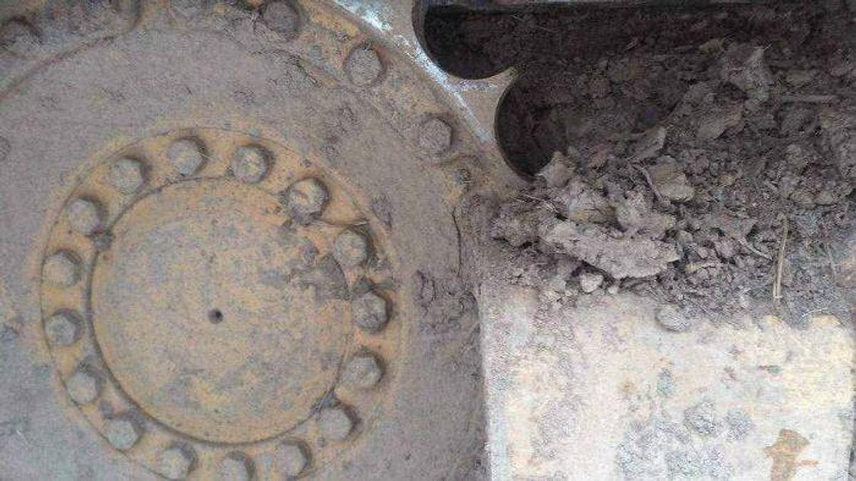 Used 2008 JOHN DEERE 700J LGP