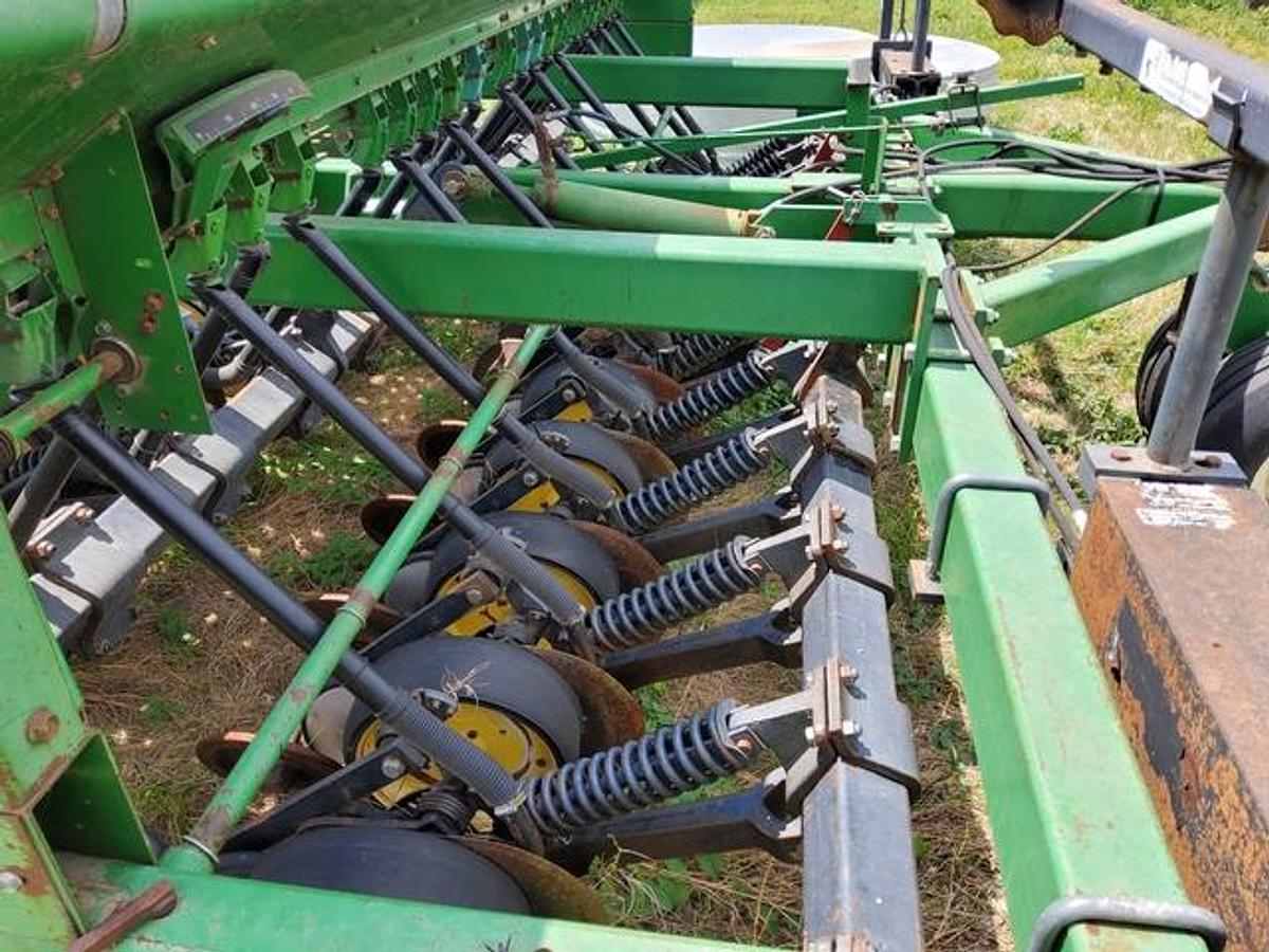 Used John Deere 750 Grain Drill