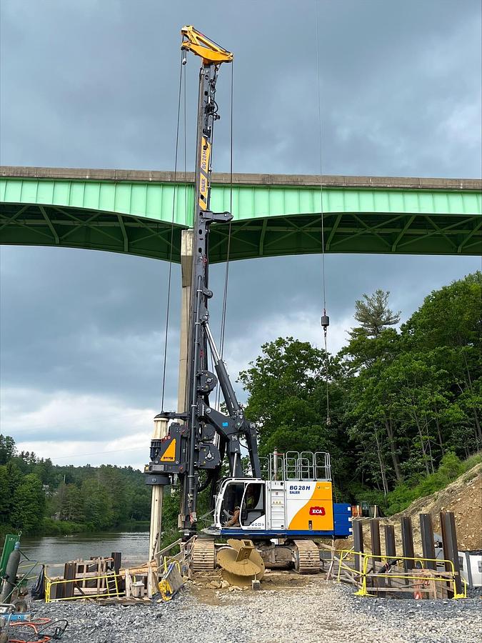 Used 2024 Bauer BG28H Drilling Rig