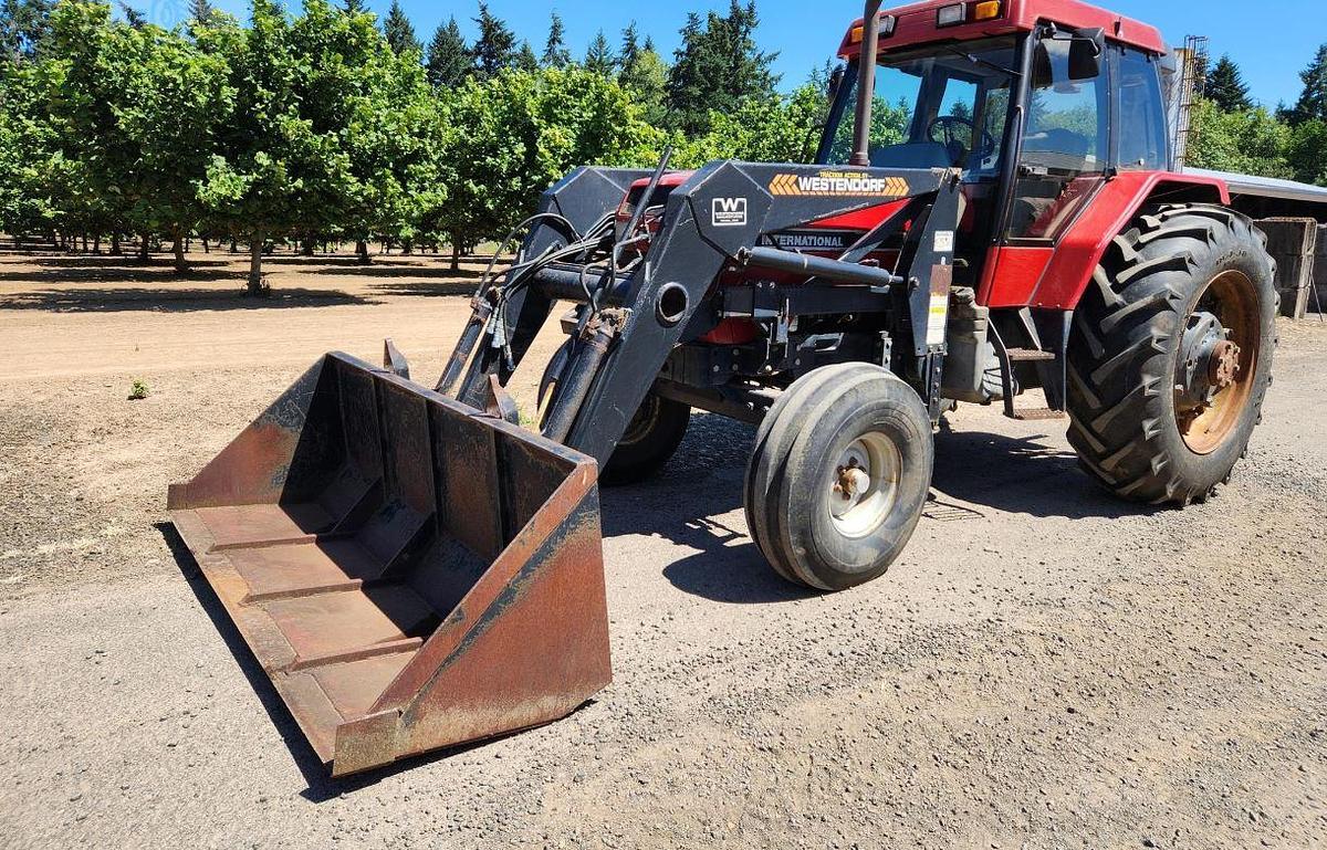 Used 1993 Case IH 5140 Tractor