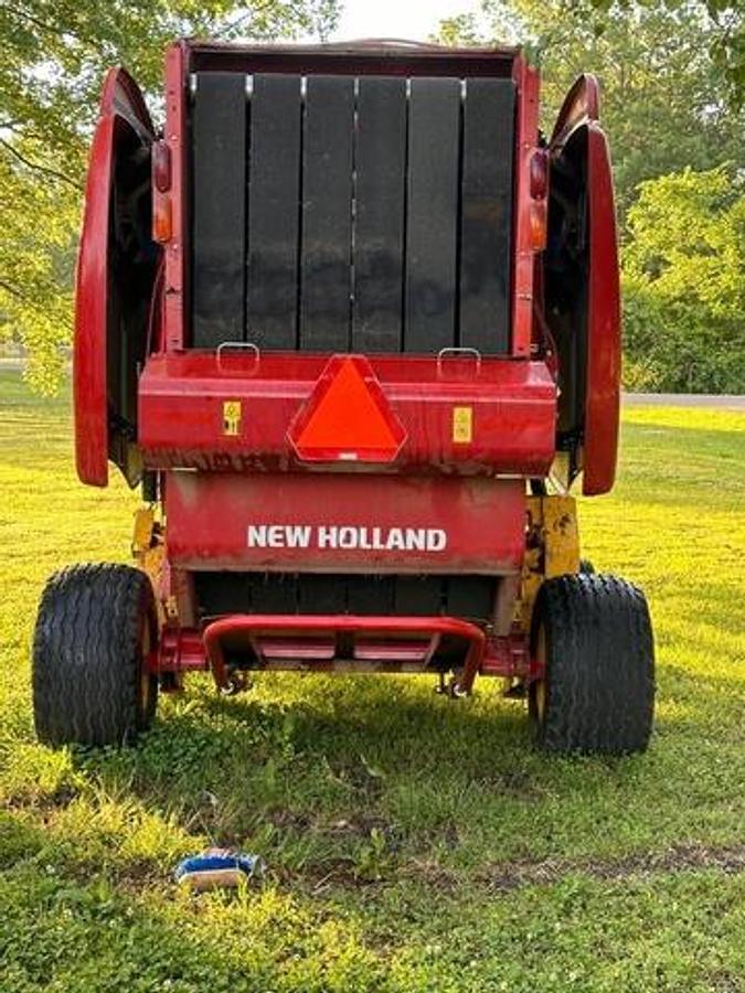 Used 2020 New Holland 460 Round Baler