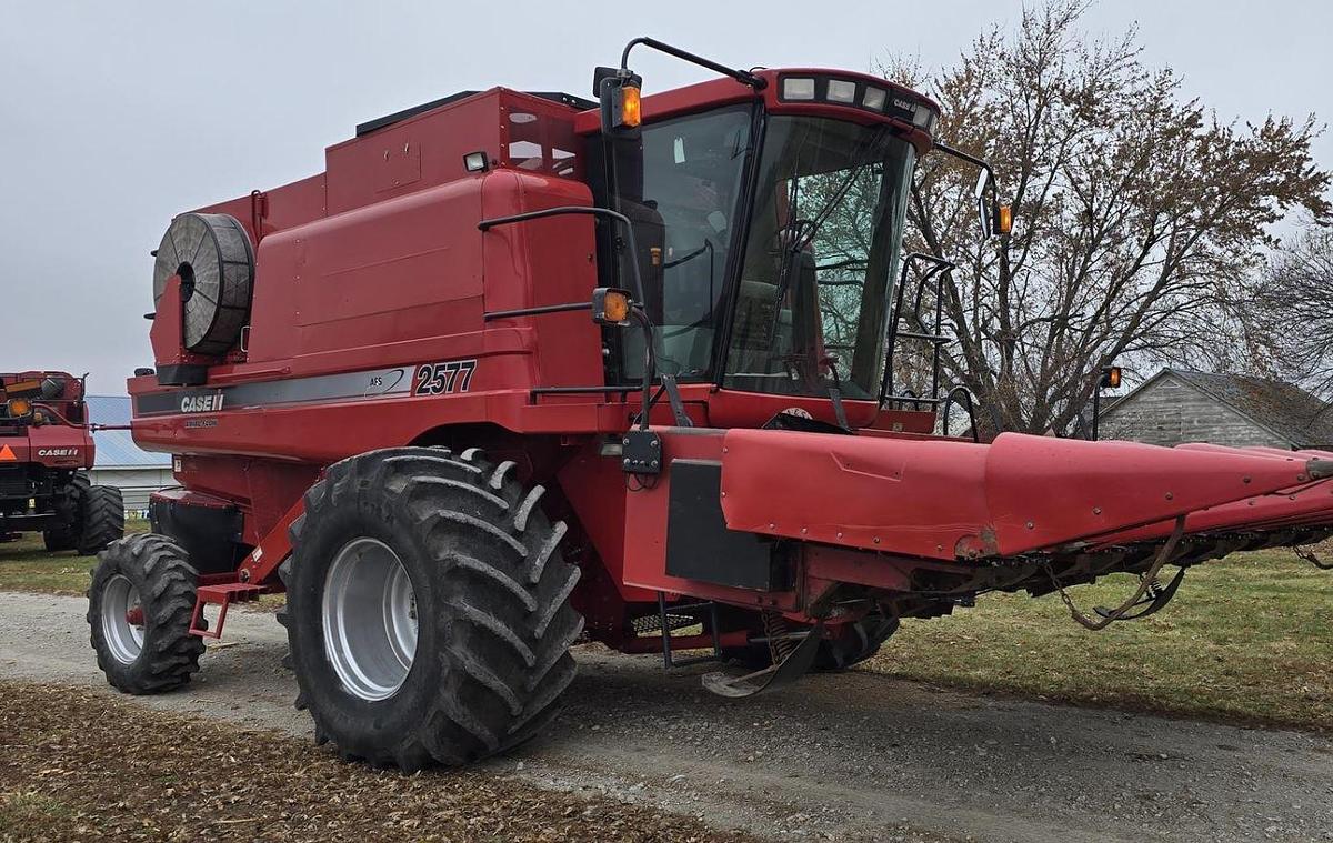 Used 2008 Case IH 2577 Combine