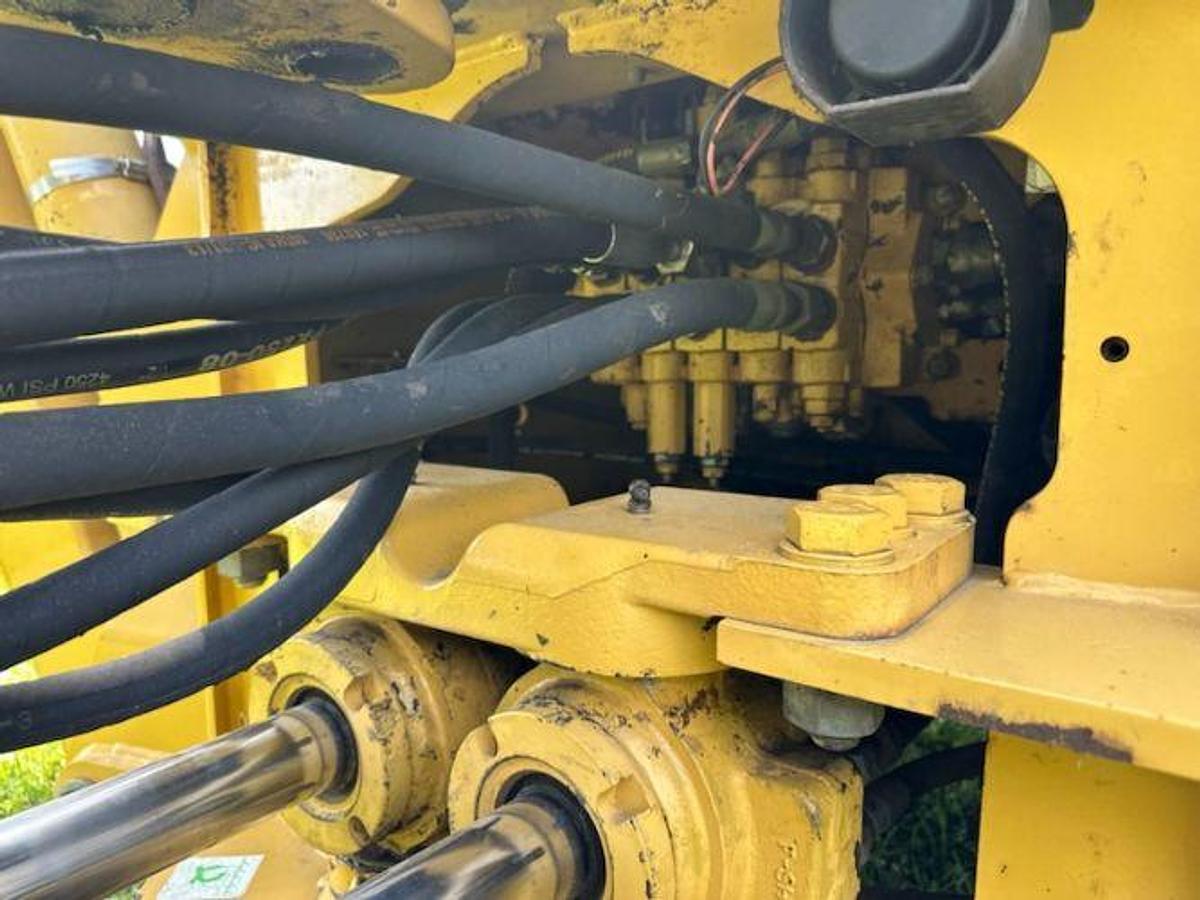 Used 2003 Caterpillar 416D