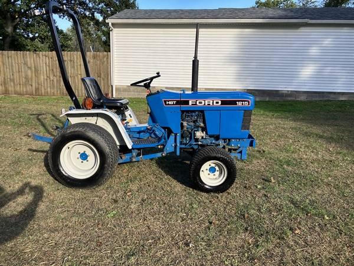 Used 1995 Ford 1215 Tractor with Mower Deck