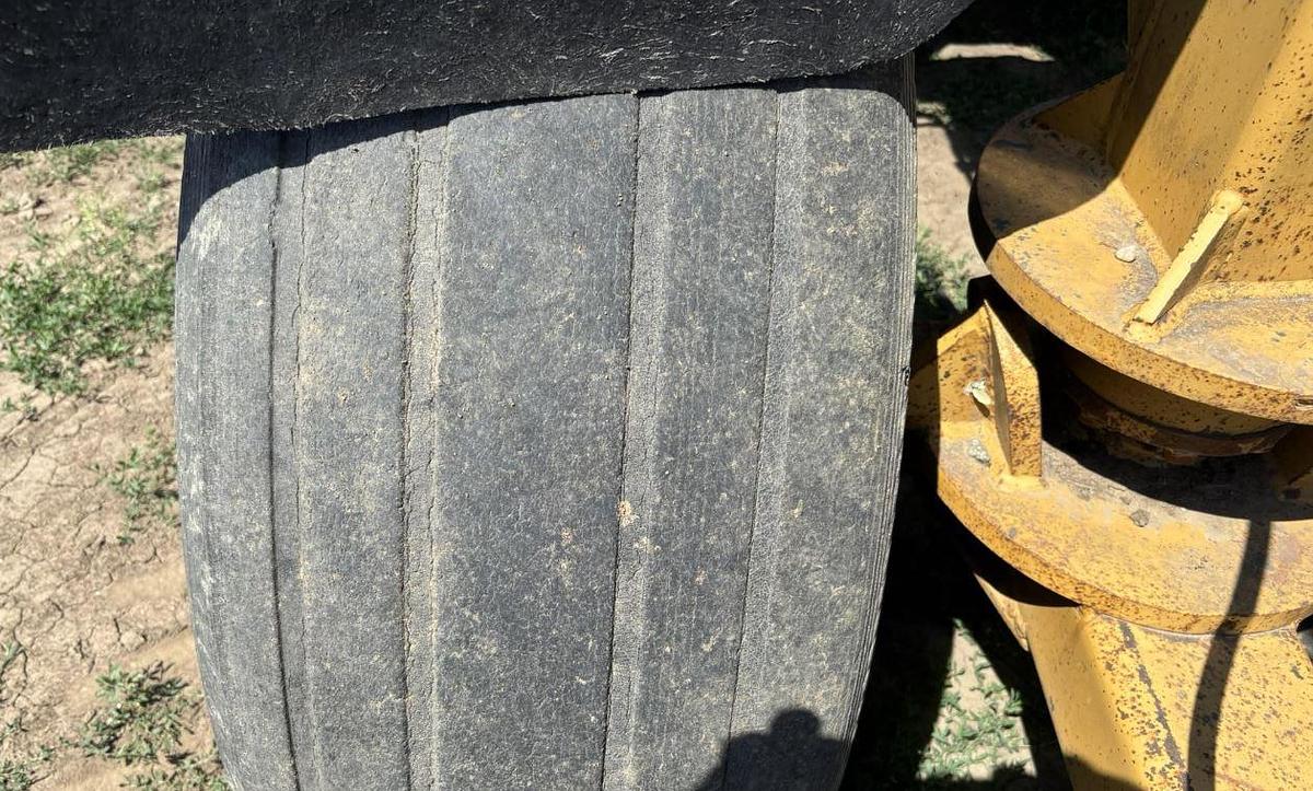 Used 2012 Holcomb 1200 Pull Scraper