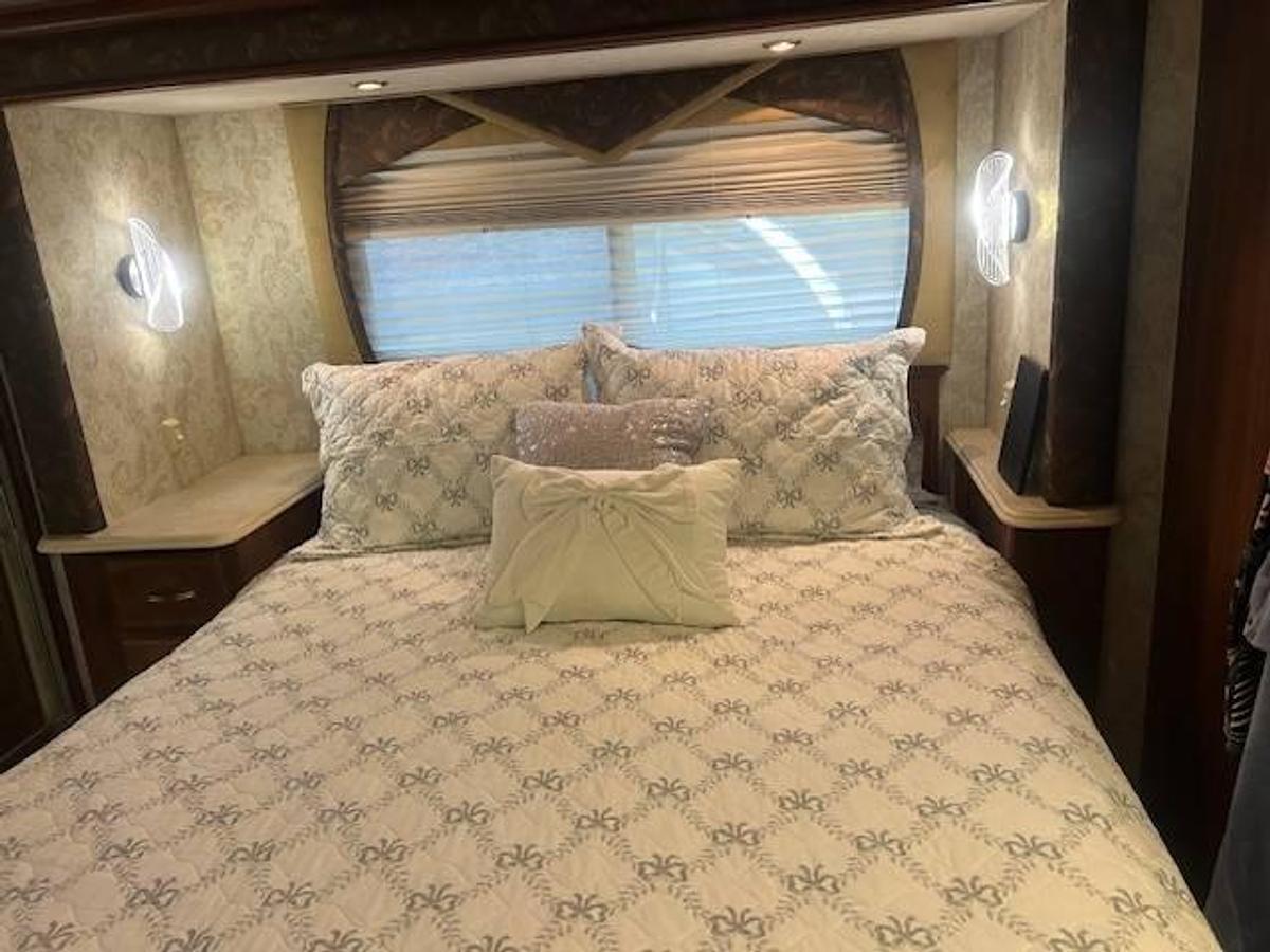 Used 2005 National Tropical