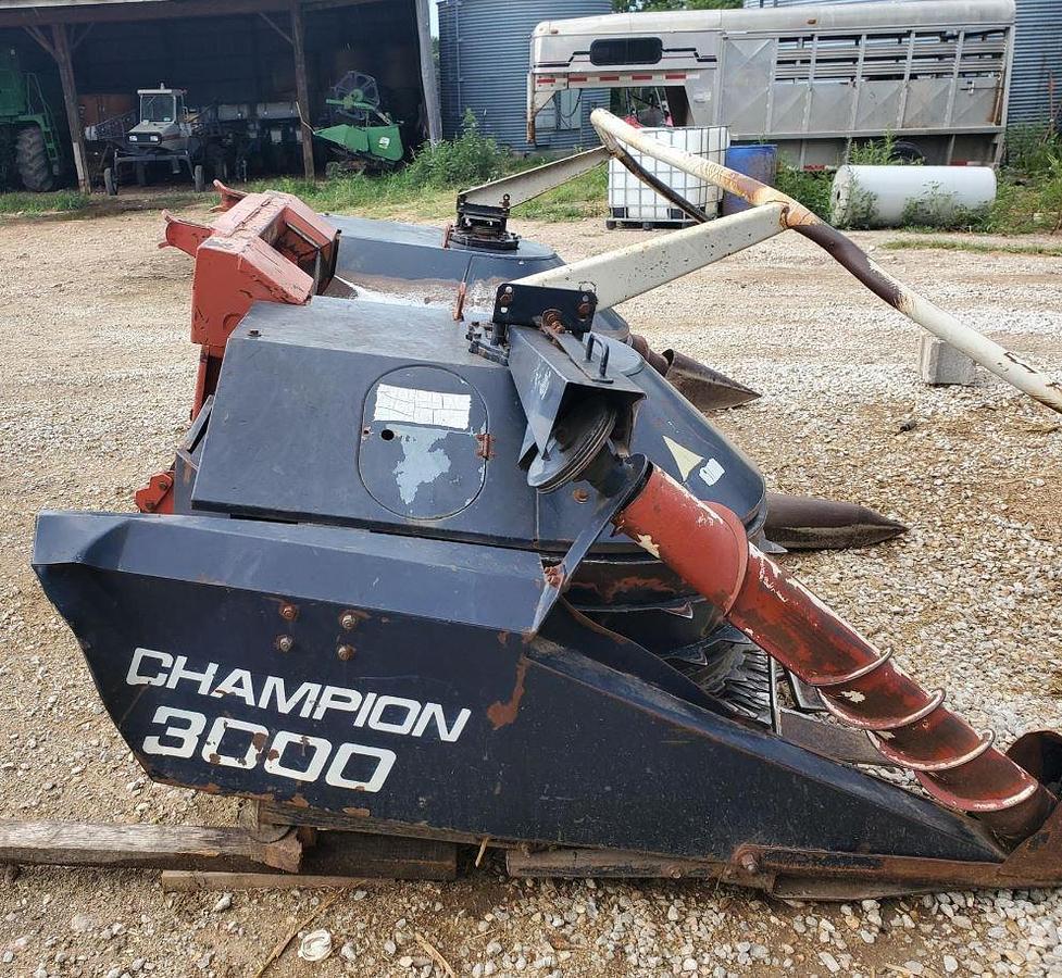 Used 1998 John Deere 5460 with Kemper 3000