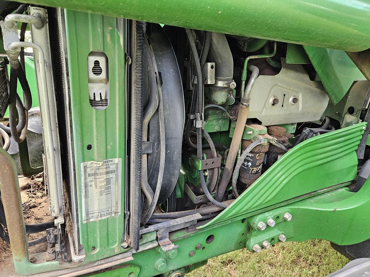 Used 2011 John Deere 7130 Tractor
