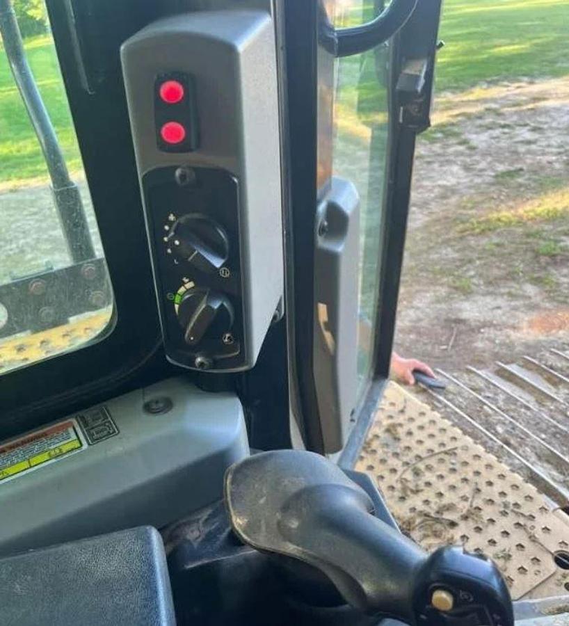 Used 2015 Caterpillar D6T LGP