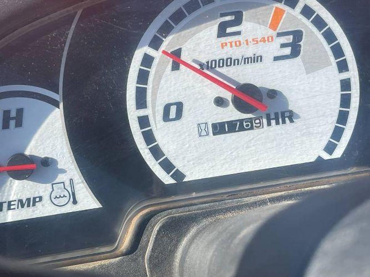 Used 2019 Kubota B2320 4WD Tractor