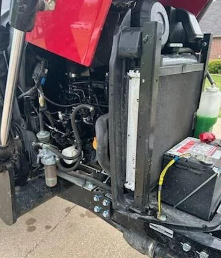 Used 2025 Yanmar 325