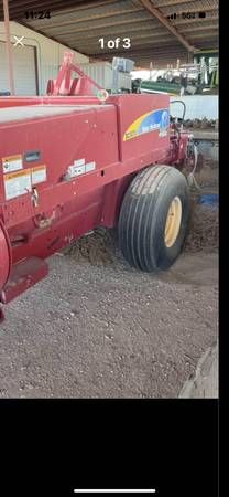 2017 New Holland Baler