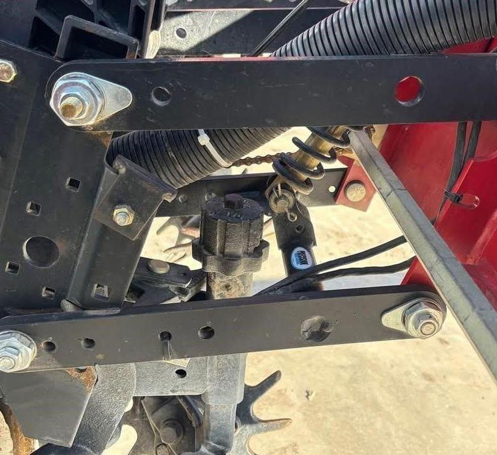 Used 2008 CASE IH 1250 Planter