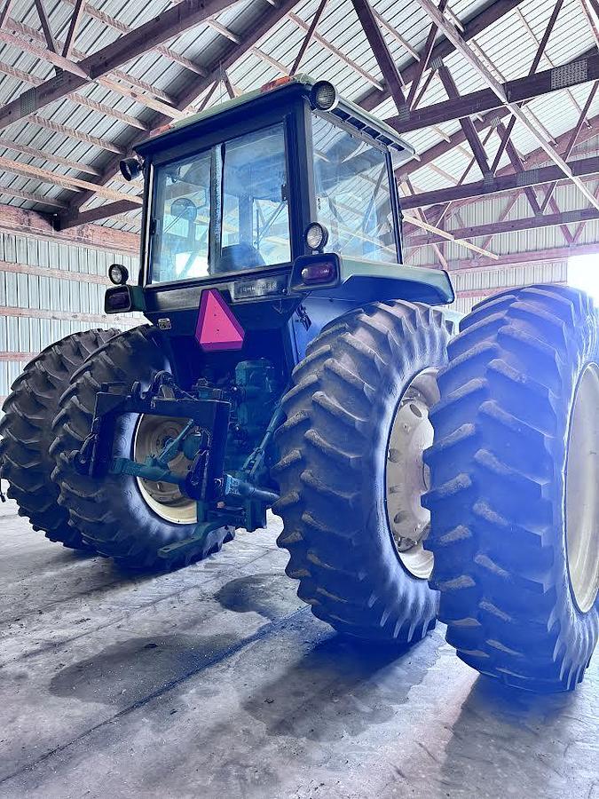 Used 1985 John Deere 4050