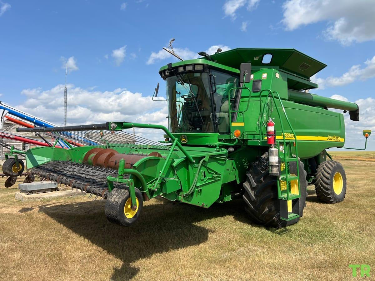 Used 2005 John Deere Combine 9660sts