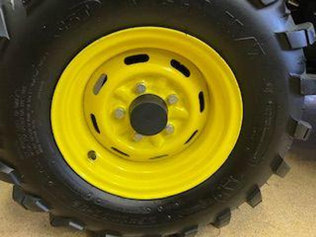 Used 2018 JOHN DEERE XUV835M