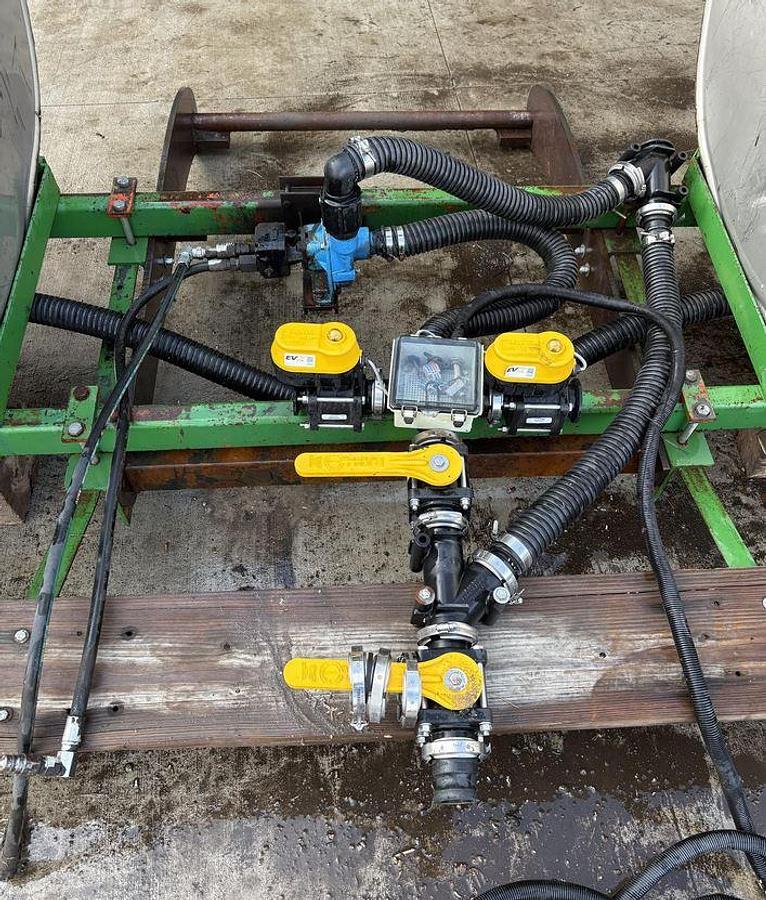 Used 2020 JOHN DEERE CHEM-FARM 200