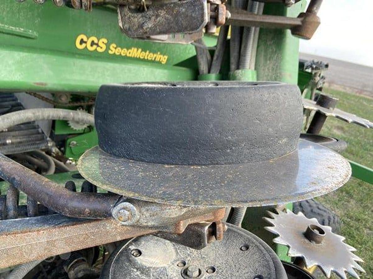 Used 2007 JOHN DEERE 1690