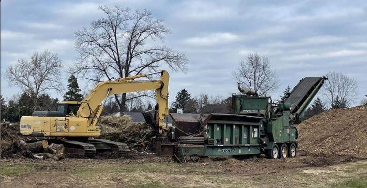 Used 2003 Bandit 3680 Beast Recycler