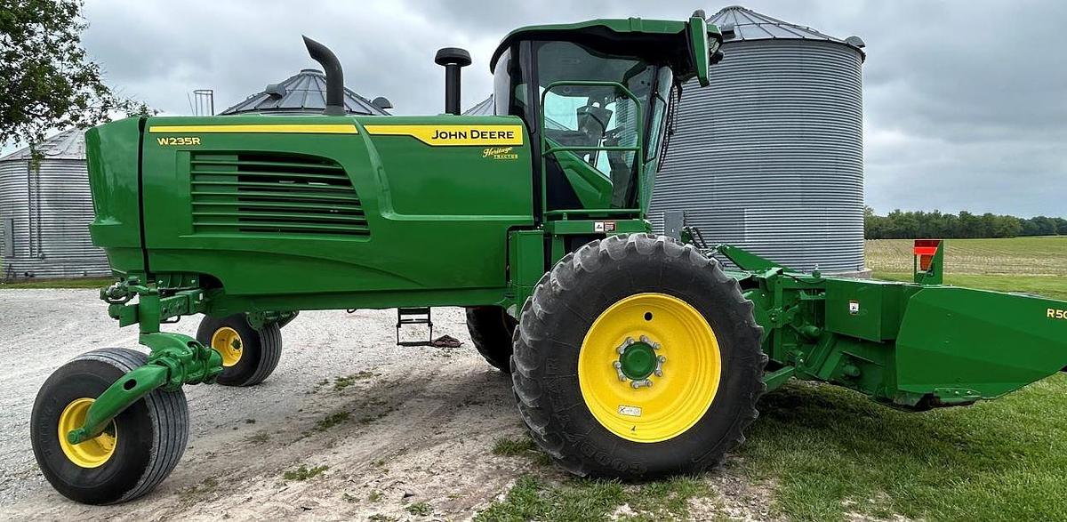 Used 2022 John Deere W235R